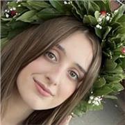 Laureata in Lettere, offro ripetizioni di letteratura italiana, grammatica, storia e geografia